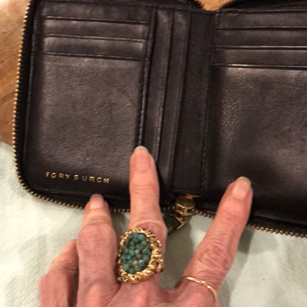 Wallet - Picture 3 of 6
